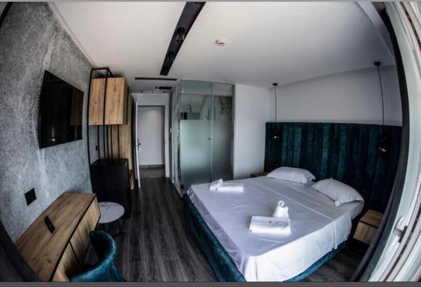 اتاق استاندارد با تخت بزرگ, Bar Restorant Ylli