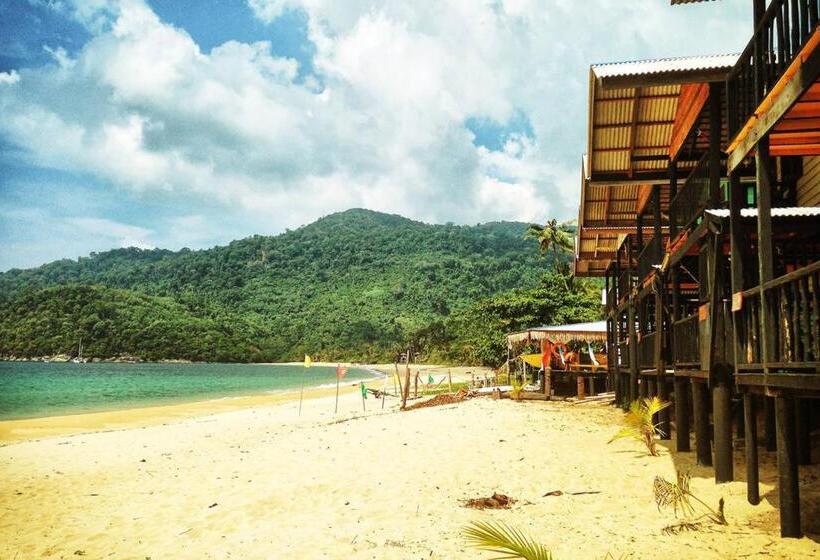 اتاق استاندارد با چشم‌انداز دریا, Beachfront Hut Upstairs Astra   Beach Shack Chalet