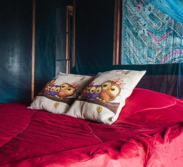 اتاق استاندارد با چشم‌انداز دریا, Beachfront Hut Upstairs Astra   Beach Shack Chalet