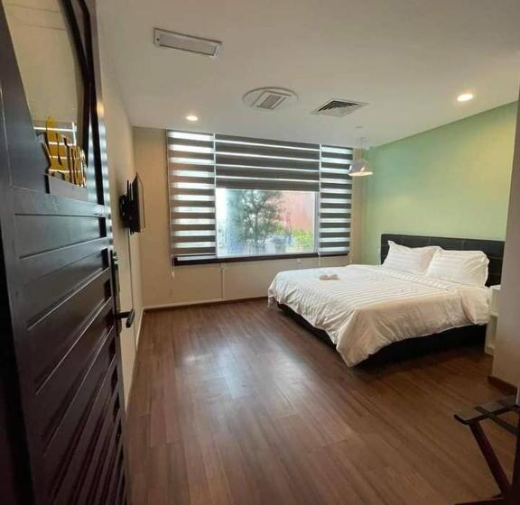 اتاق لوکس, The Loft @ Bintang