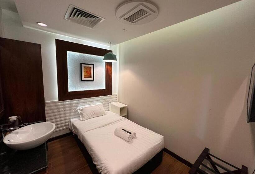 اتاق استاندارد یک نفره, The Loft @ Bintang