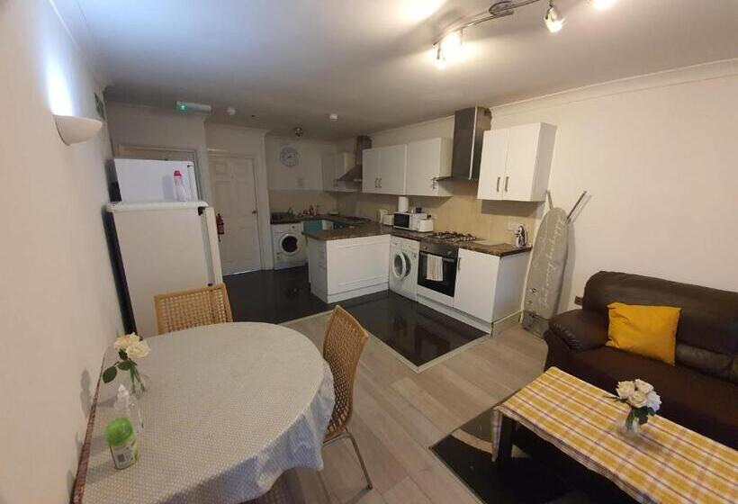اتاق استاندارد, London Ilford Rooms
