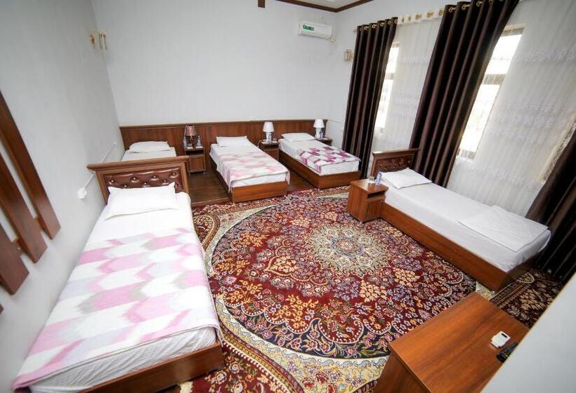 تختخواب در اتاق مشترک, Sarbon Hotel Khiva 2