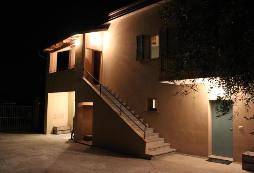 اتاق خانوادگی, La Casa Nell Orto