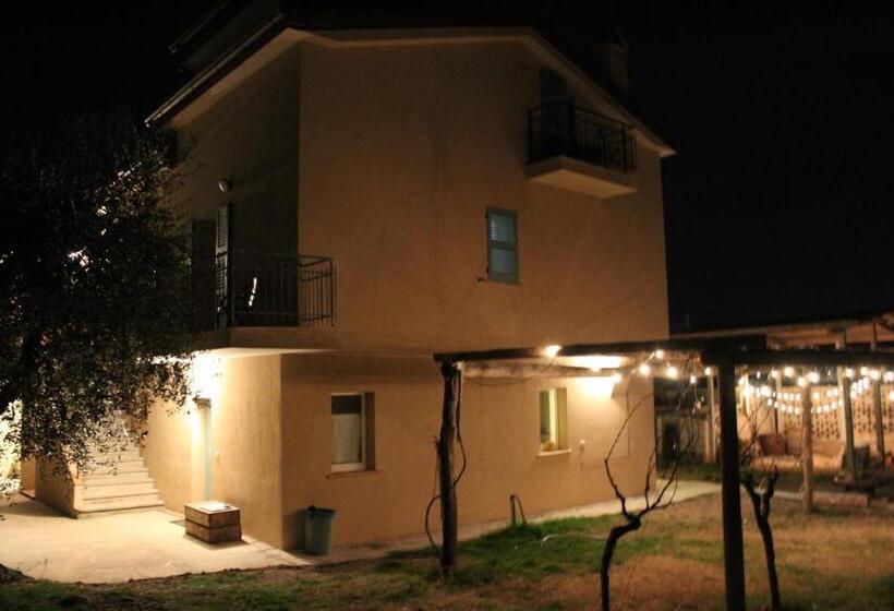استودیو استاندارد با تخت کینگ, La Casa Nell Orto