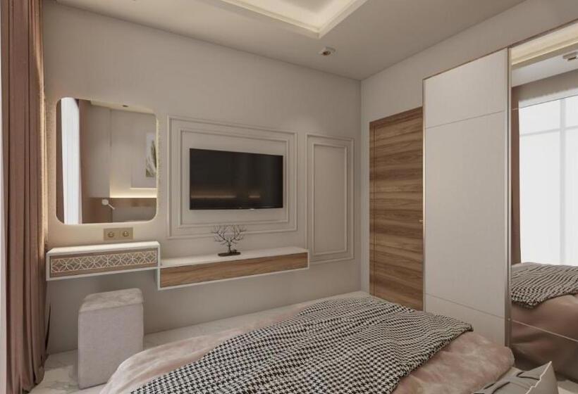 اتاق خانوادگی, Crown Residence Belek Health & Spa