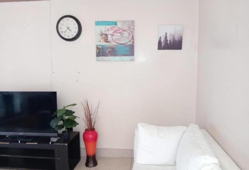 Четырехместный Номер Стандарт, Pearl Guest House Kempton Park