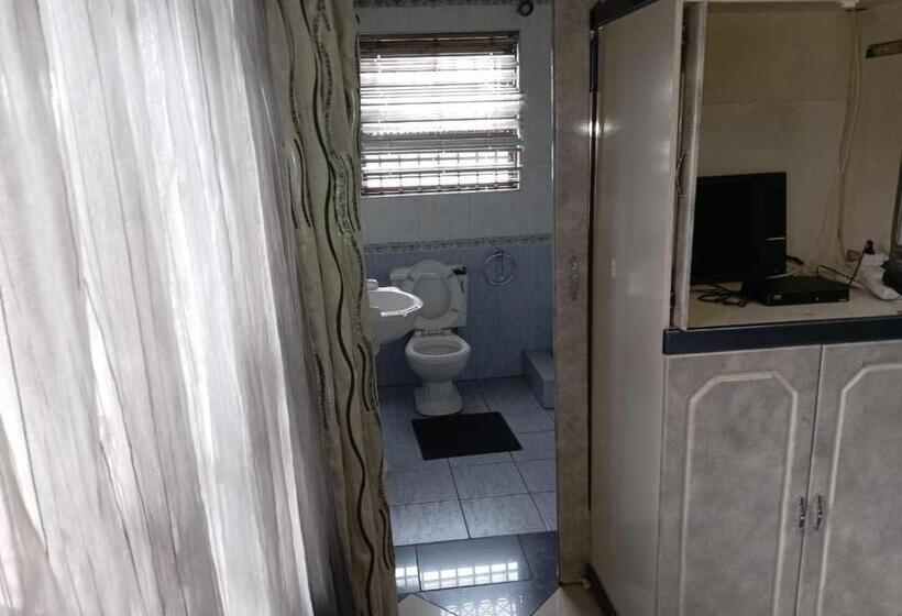 Номер Deluxe, Pearl Guest House Kempton Park