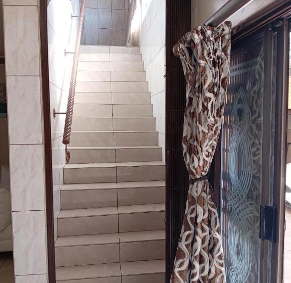 Номер Стандарт Совместная Ванная, Pearl Guest House Kempton Park