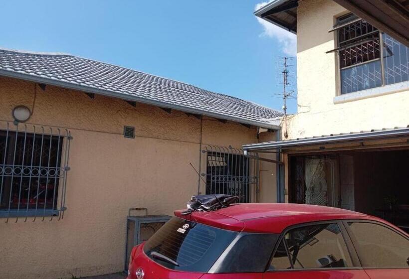 Номер Стандарт Совместная Ванная, Pearl Guest House Kempton Park