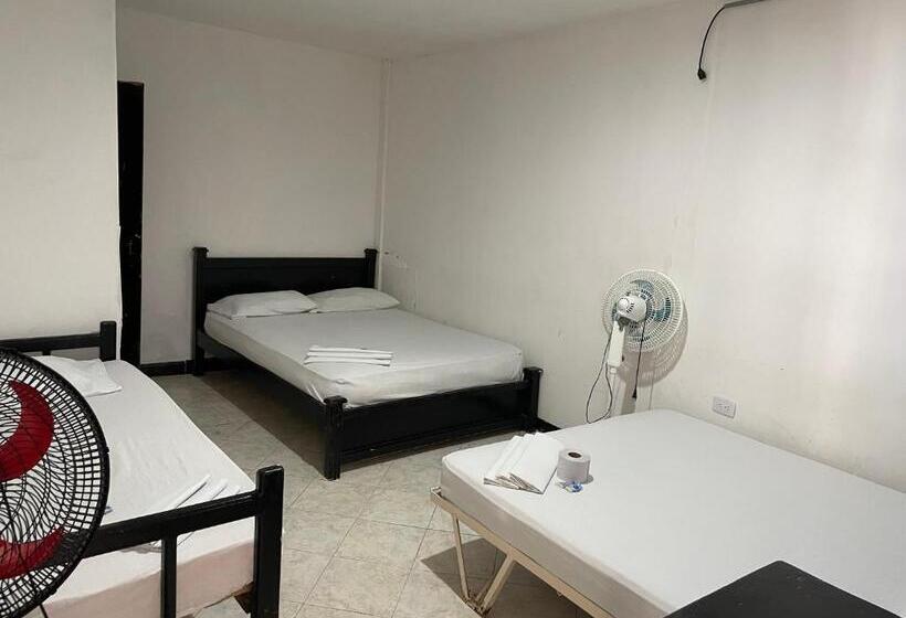 اتاق استاندارد چهار تخته, Cabañas De Tolu