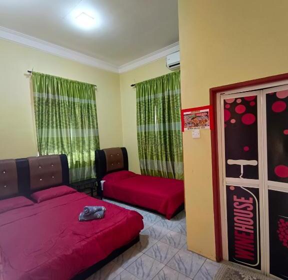 اتاق استاندارد سه نفره, Perhentian Idaman