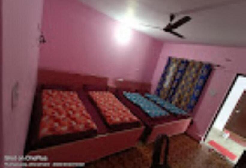 4인용 스탠다드 룸, Abhishek Hotel , Sonprayag