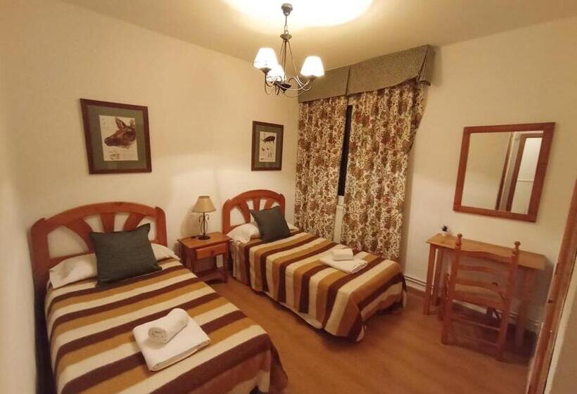 اتاق استاندارد, Hostal Rural Alto Tajo Poveda