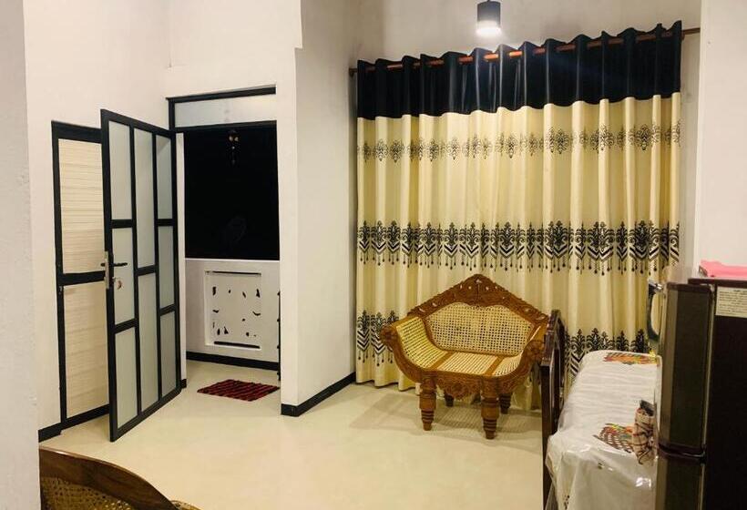 اتاق خانوادگی, Shehan Villa