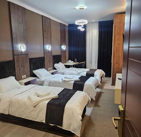 اتاق کلاسیک سه تخته, Baland Hotel Dushanbe