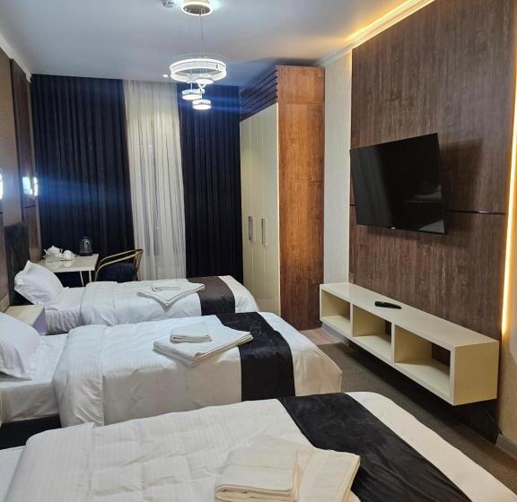 اتاق کلاسیک سه تخته, Baland Hotel Dushanbe