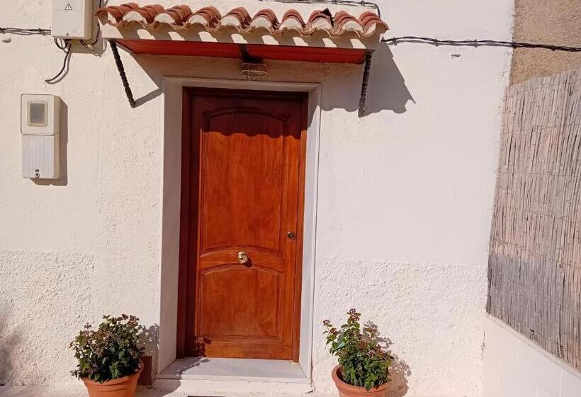 اتاق لوکس با بالکن, Casa Nuestro Sueño