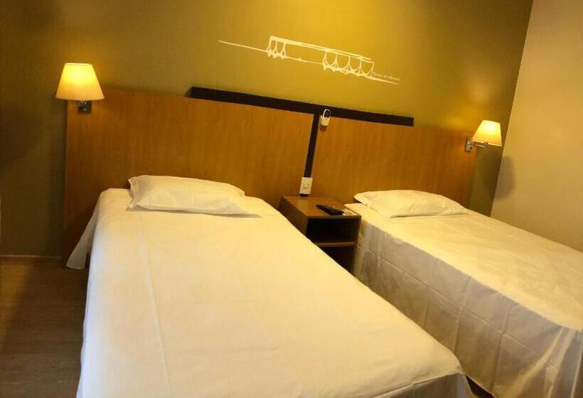 اتاق استاندارد, Flat 609   Comfort Hotel Taguatinga