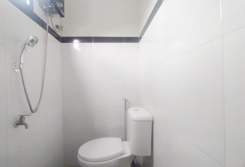 اتاق استاندارد, Reddoorz Syariah Near Stasiun Purwokerto