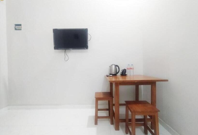 اتاق لوکس, Reddoorz Syariah Near Stasiun Purwokerto
