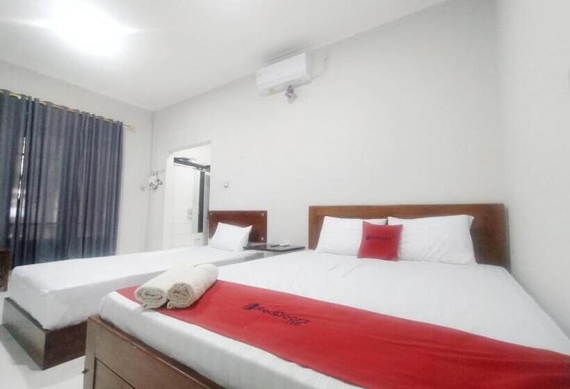 اتاق خانوادگی, Reddoorz Syariah Near Stasiun Purwokerto