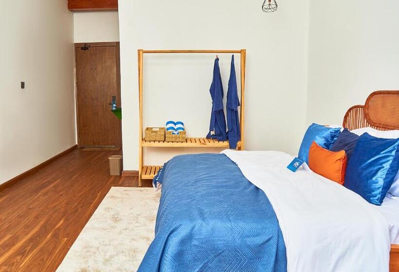 اتاق استاندارد با چشم‌انداز استخر, Ziba Beach Resort Lagos, Nigeria