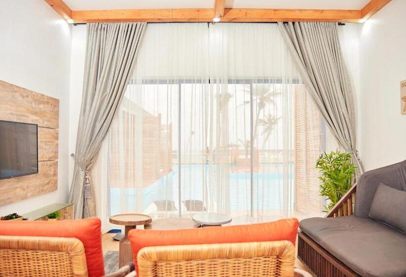 سوییت سوپریور با چشم‌انداز دریا, Ziba Beach Resort Lagos, Nigeria