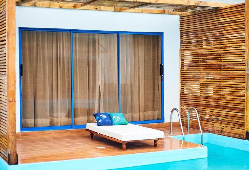 سوییت سوپریور با چشم‌انداز دریا, Ziba Beach Resort Lagos, Nigeria