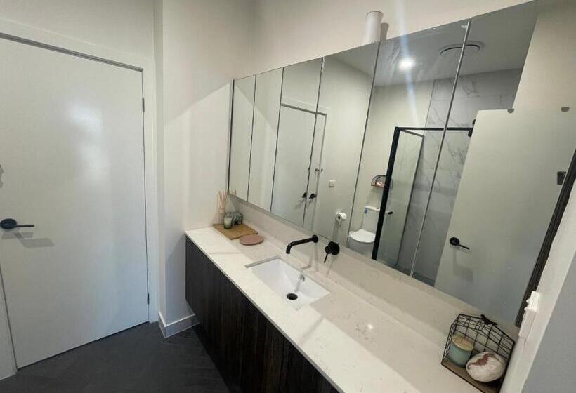 اتاق استاندارد, Funstay