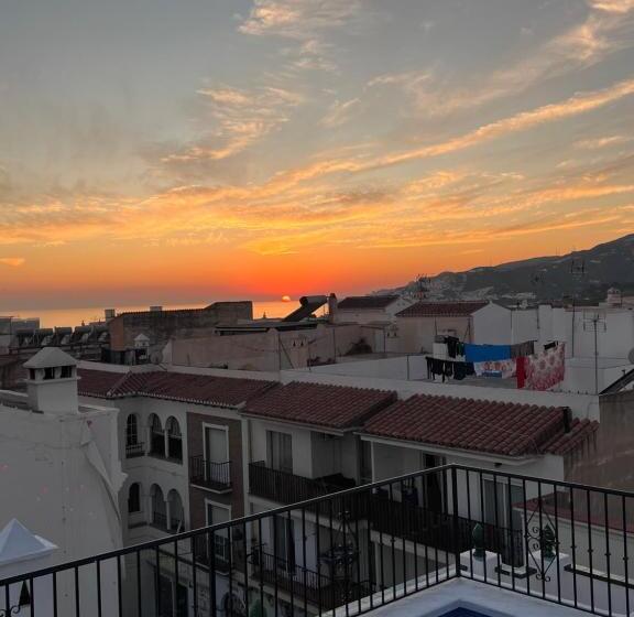 סטודיו סופריור, Naim Guest House Nerja