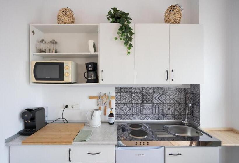 דירת חדר נוף לים, Naim Guest House Nerja