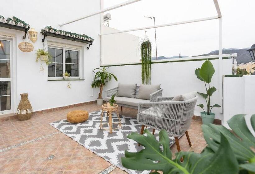 דירת חדר נוף לים, Naim Guest House Nerja