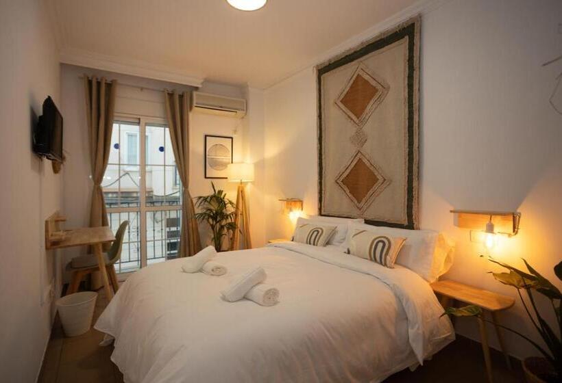 חדר דלוקס עם מרפסת, Naim Guest House Nerja