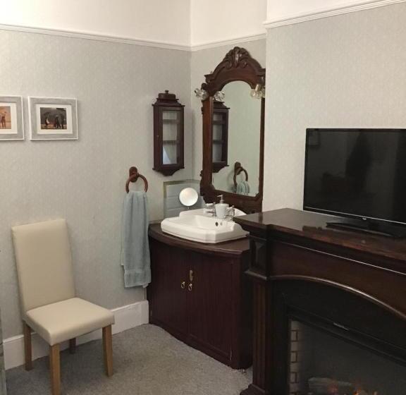 اتاق لوکس, The Old Merchants House   The Vettriano Room