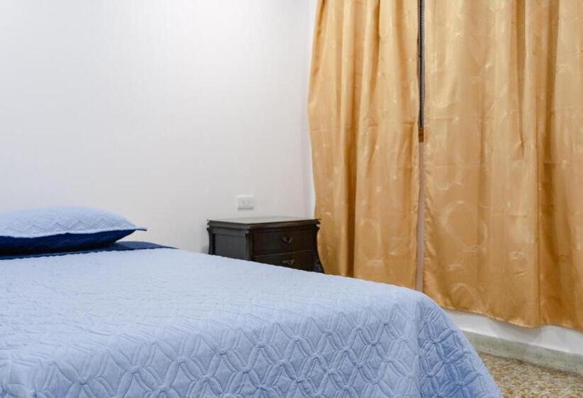 اتاق استاندارد یک نفره, Ganadero