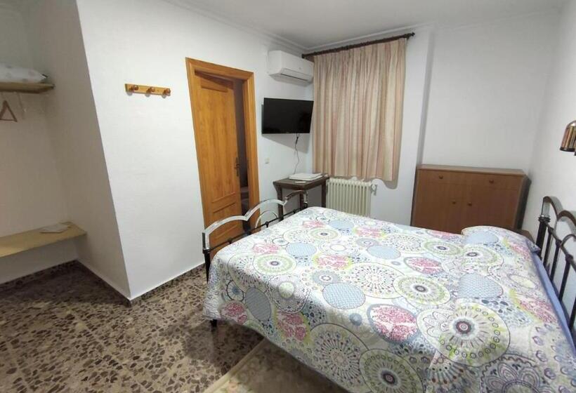 اتاق لوکس, Hostal El Molino
