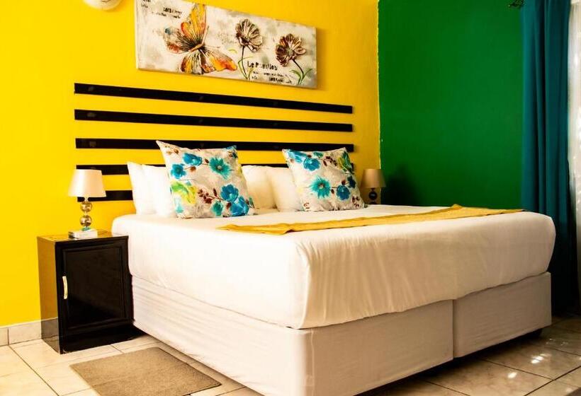 اتاق استاندارد, Shape Inn Guest House