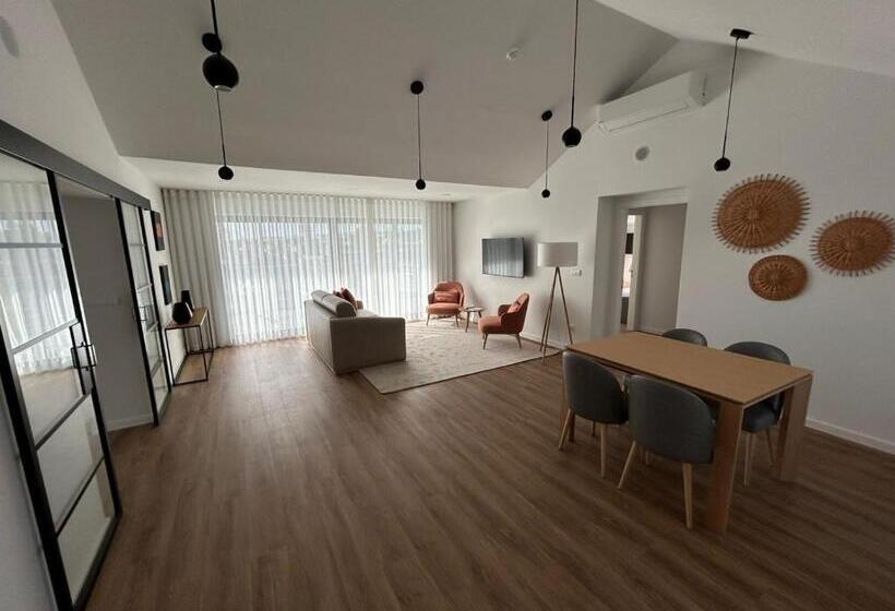 带1个卧室的顶楼公寓, Alto Do Forte
