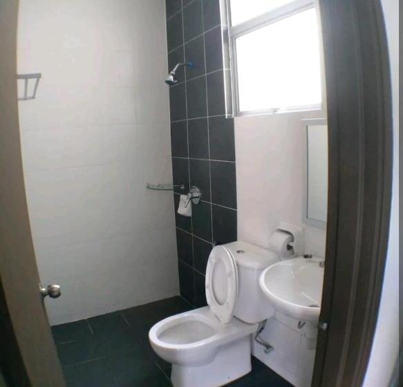 آپارتمان لوکس 1 خوابه, Barrington Square Apartment