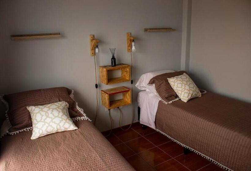 اتاق استاندارد, Hostel Las Pibas