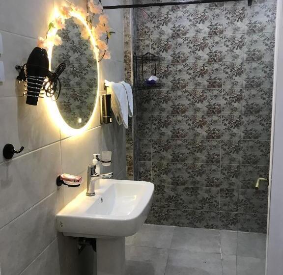 سوئیت 2 خوابه, Yacoubian Suites