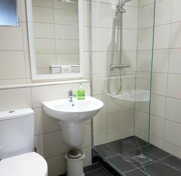 آپارتمان 2 خوابه, Belfast House