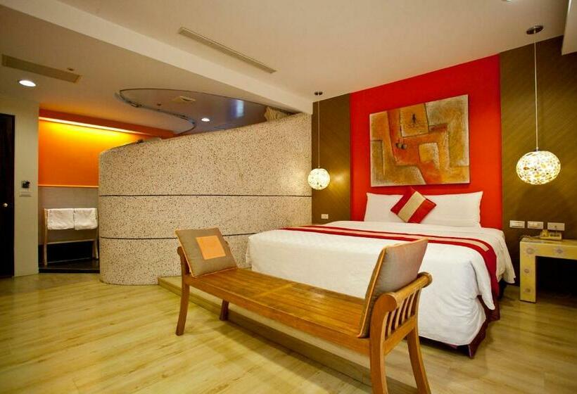 اتاق استاندارد, Golden Sea Inn