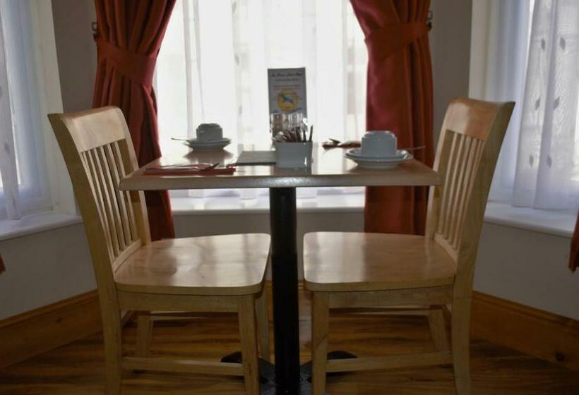 اتاق استاندارد, Sea Breeze Guest House
