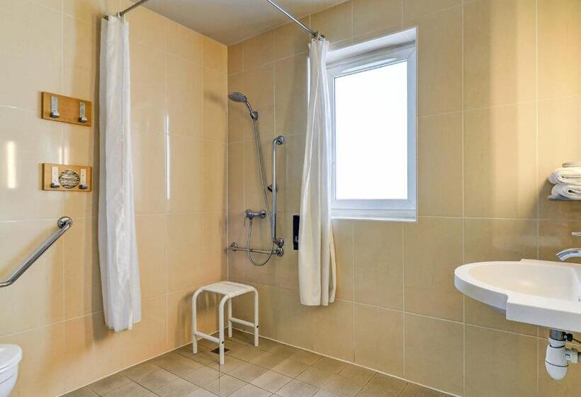 اتاق استاندارد برای معلولان, B&b Hotel Dijon Nord Zénith