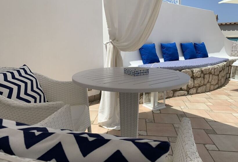 اتاق لوکس, Bettola Del Re Home Boutique B&b