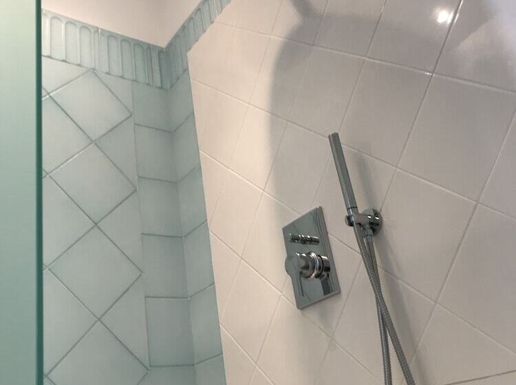 اتاق لوکس, Bettola Del Re Home Boutique B&b