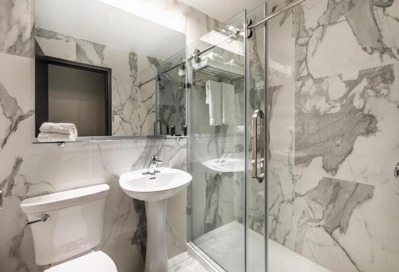 اتاق کلاس بیزنس, Empire Suites