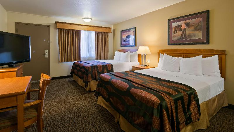 اتاق استاندارد, Empire Suites